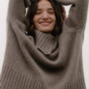 NWT  Jenni Kayne Taupe Jackie Sweater with Button Detail